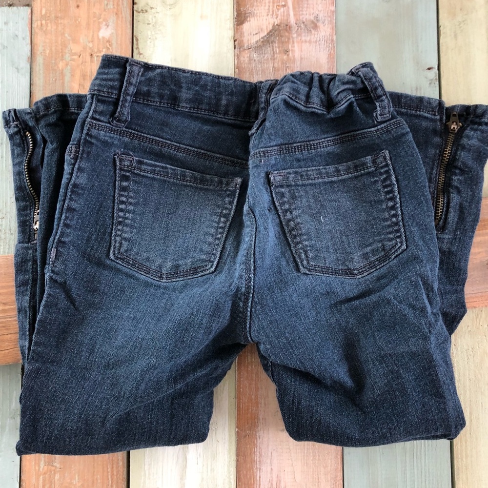 Old Navy Capris /Side Zippers Jeggings